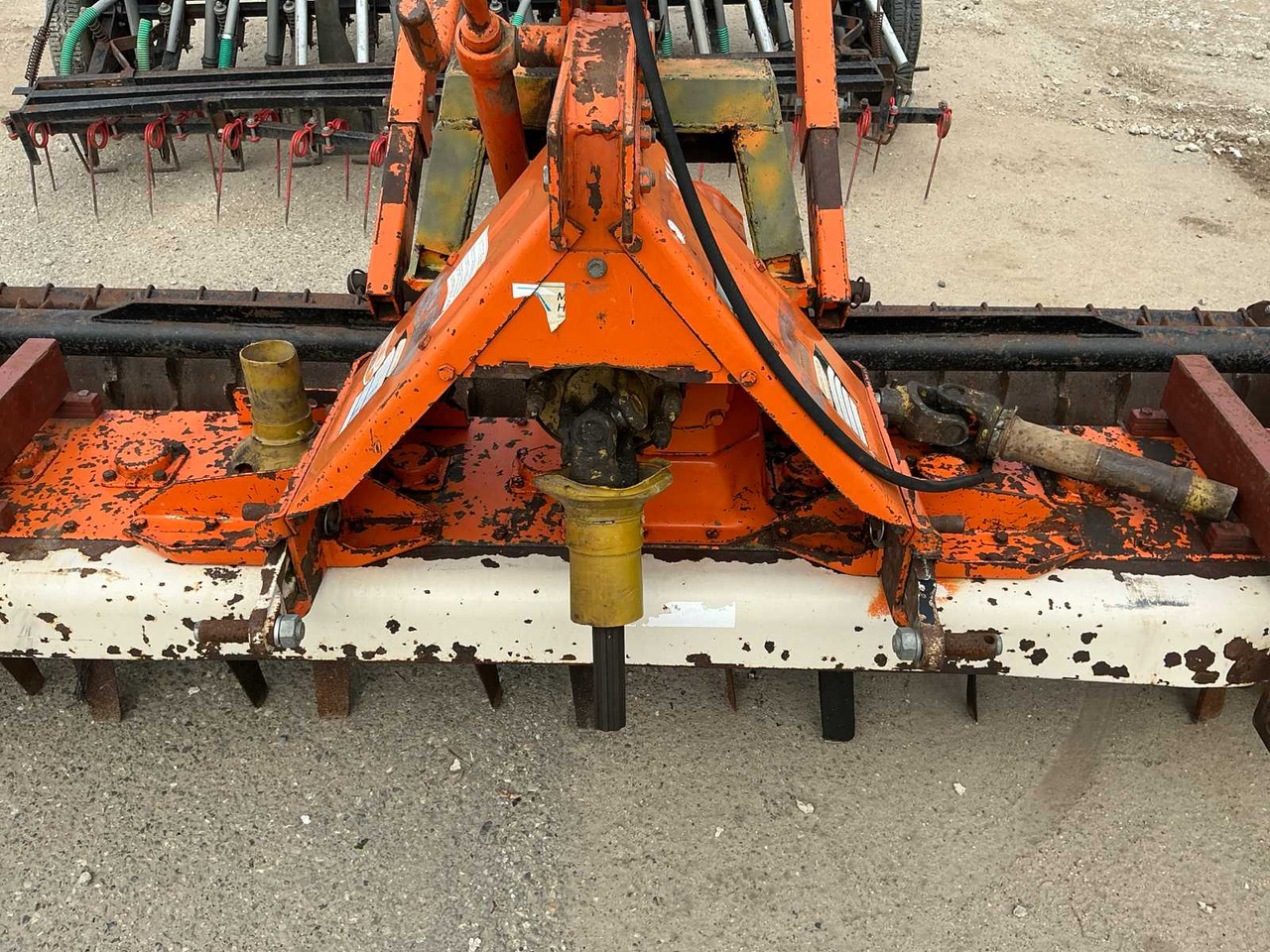 Hooi-/ Voedermachine Maschito