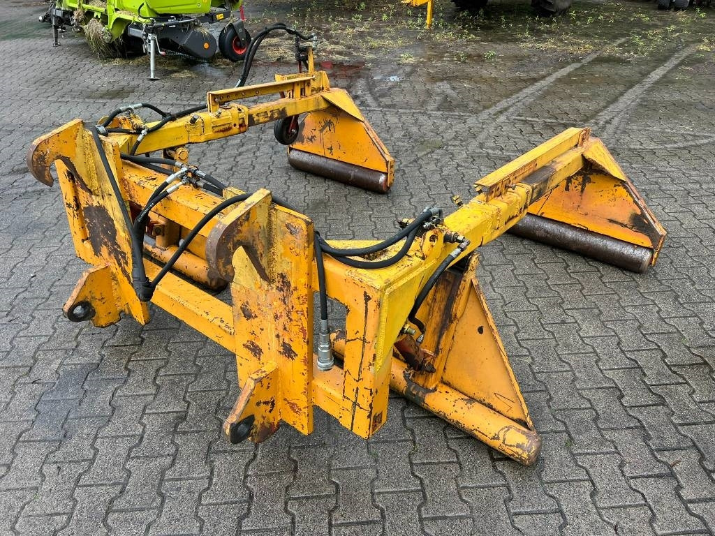 Hooi-/ Voedermachine Meijer CKM 2 balenklem
