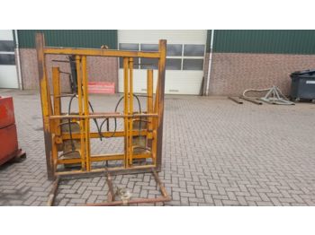 Hooi-/ voedermachine STROKLEM/PAKKENKLEM