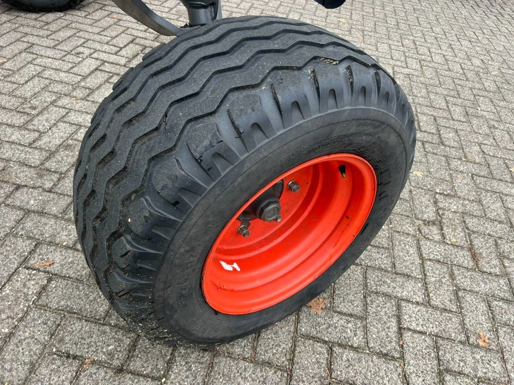 Hooischudder Claas Liner 1900