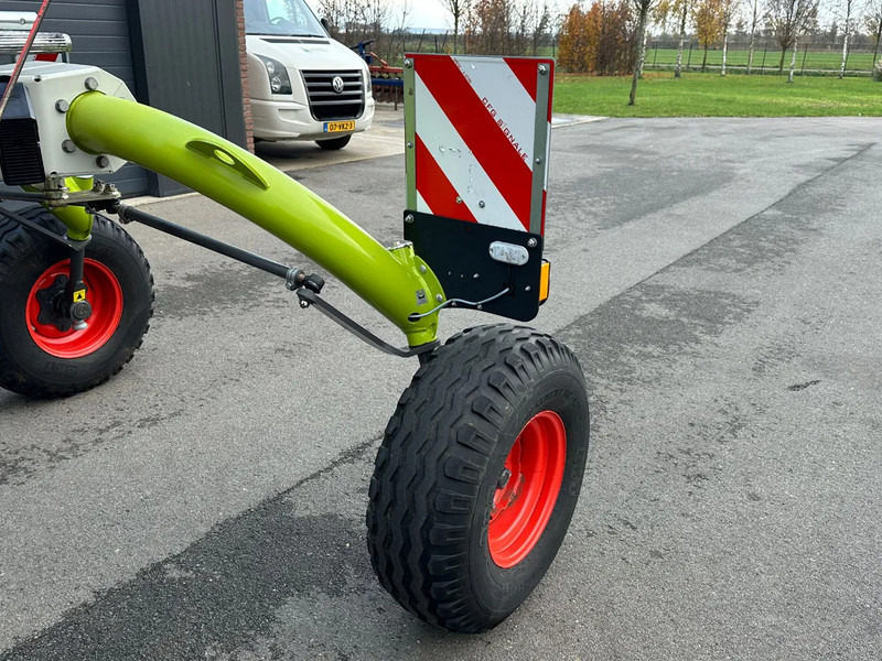 Hooischudder Claas Liner 2700
