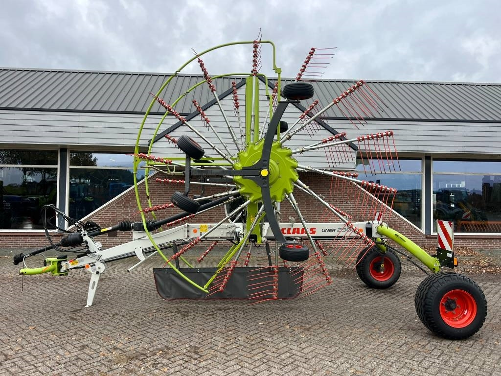 Hooischudder Claas Liner 2900