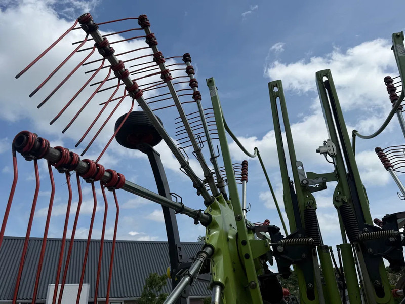Hooischudder Claas Liner 2900 Zwadhark 2 rotorhark zwiller