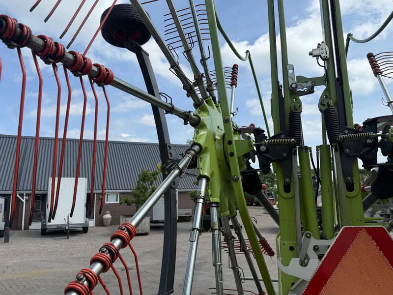 Hooischudder Claas Liner 2900 Zwadhark 2 rotorhark zwiller