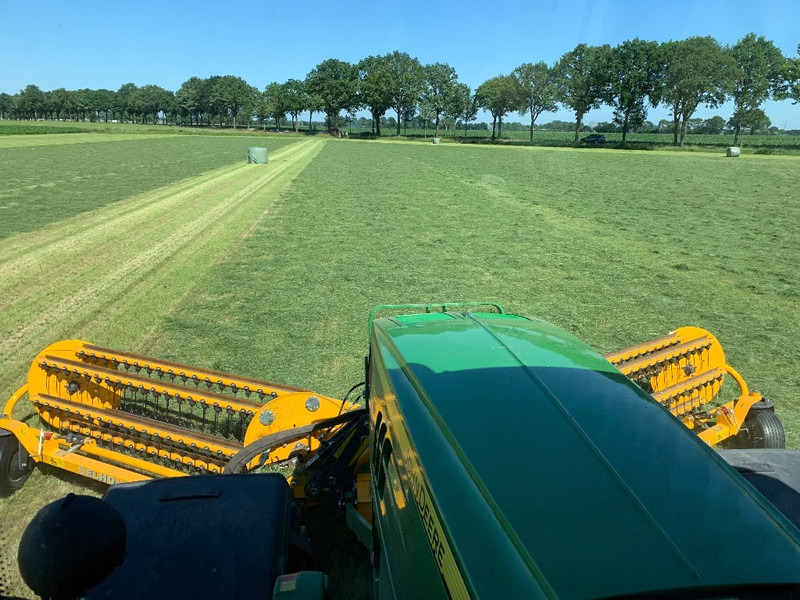 Hooischudder Elho V-Twin 600 zwader fronthark balkenhark zwad hark