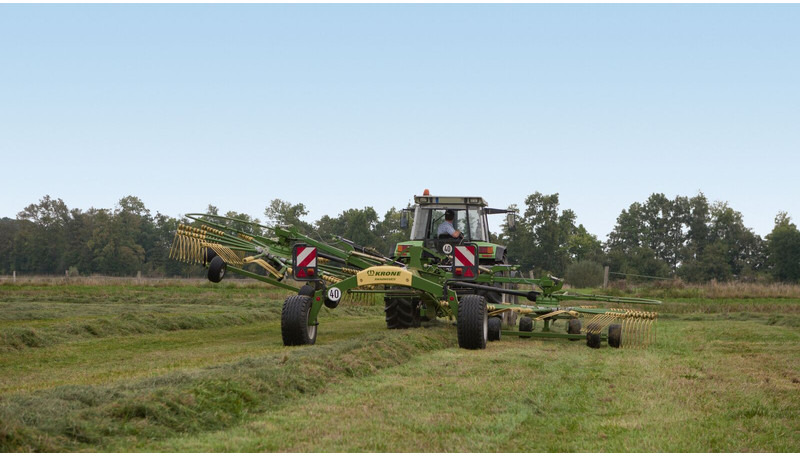 Hooischudder Krone Middenaflegharken met twee elementen