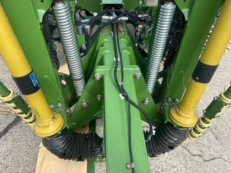 Hooischudder Krone Swadro 1400 Plus 4 Rotorhark Zwiller