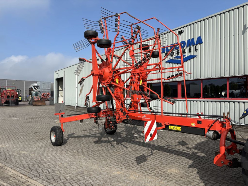Hooischudder Kuhn GA8121 Cirkelhark