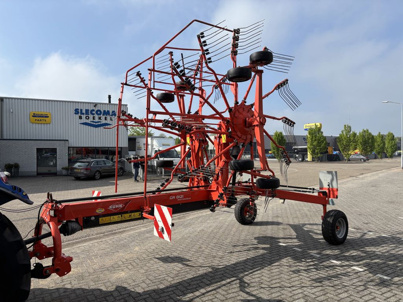Hooischudder Kuhn GA8121 Cirkelhark