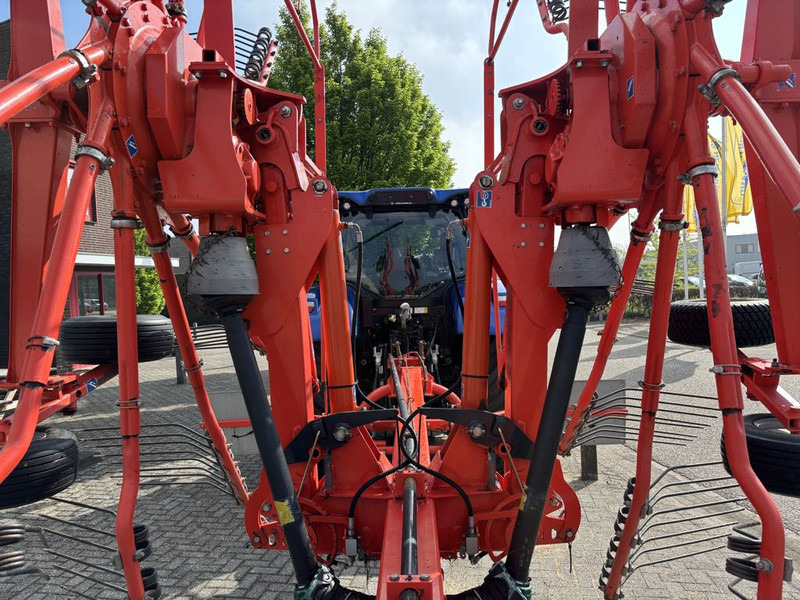 Hooischudder Kuhn GA8121 Cirkelhark