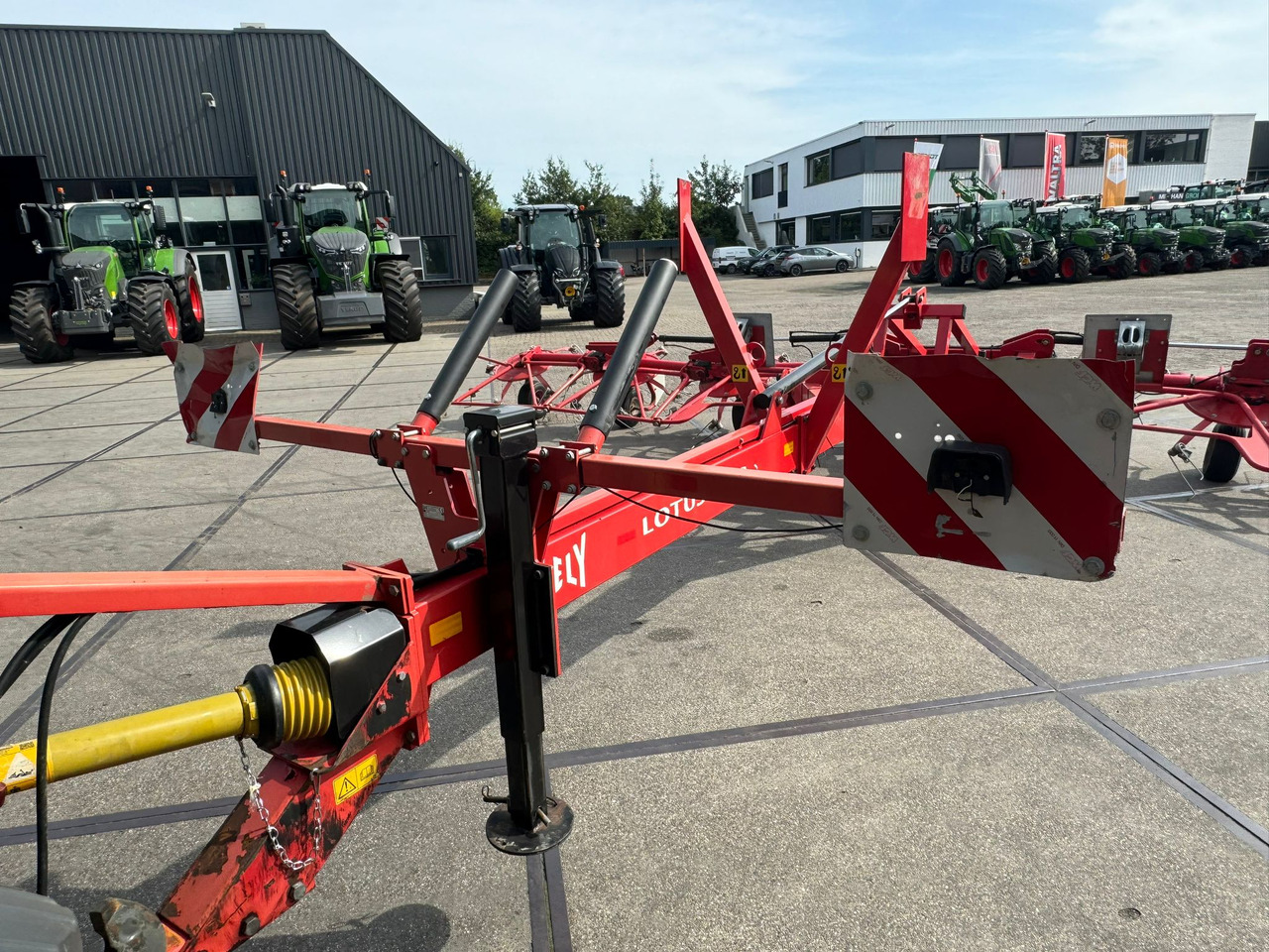 Hooischudder Lely Lotus 1020S