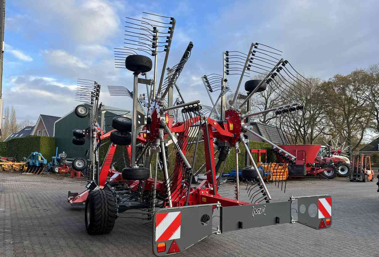 Hooischudder Massey Ferguson RK 1254 TRC Gen 2 zwadhark weidebouwmachines