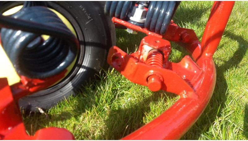 Hooischudder PZ strela