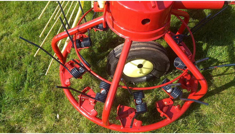 Hooischudder PZ strela