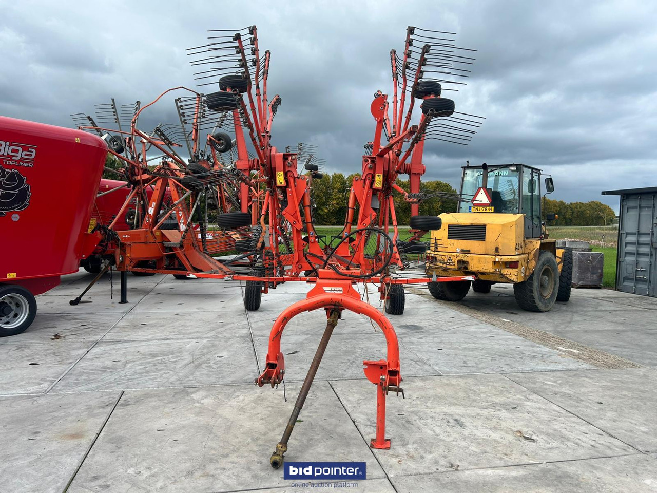 Hooischudder kuhn GA8121