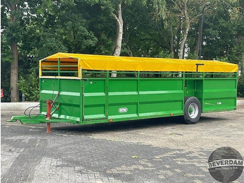 Landbouwmachine INTHO S800 veetrailer veewagen 