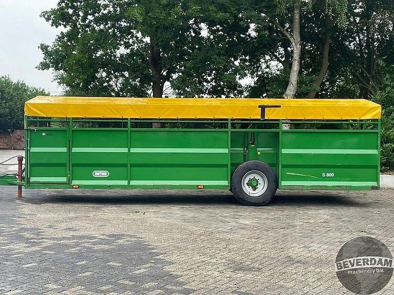 Landbouwmachine INTHO S800 veetrailer veewagen