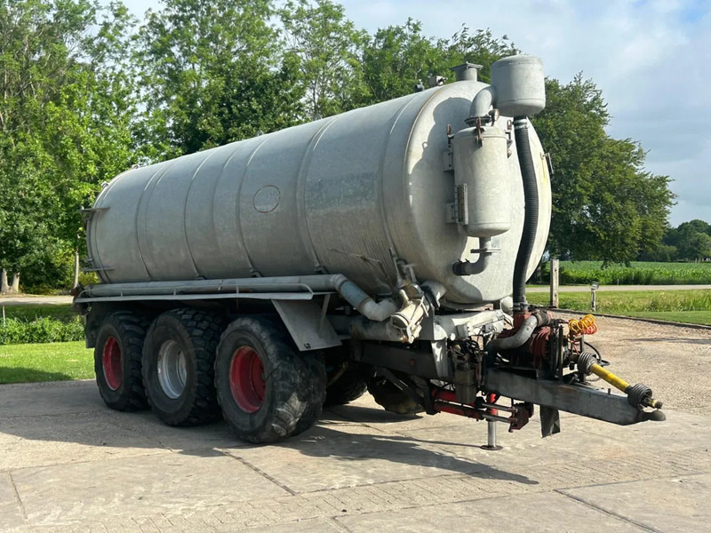 Landbouwmachine Jako 22000 Liter 22 m3 Vacuumtank 3 asser giertank mesttank