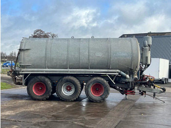 Landbouwmachine Jako 22 m3 transporttank Giertank Mesttank transport
