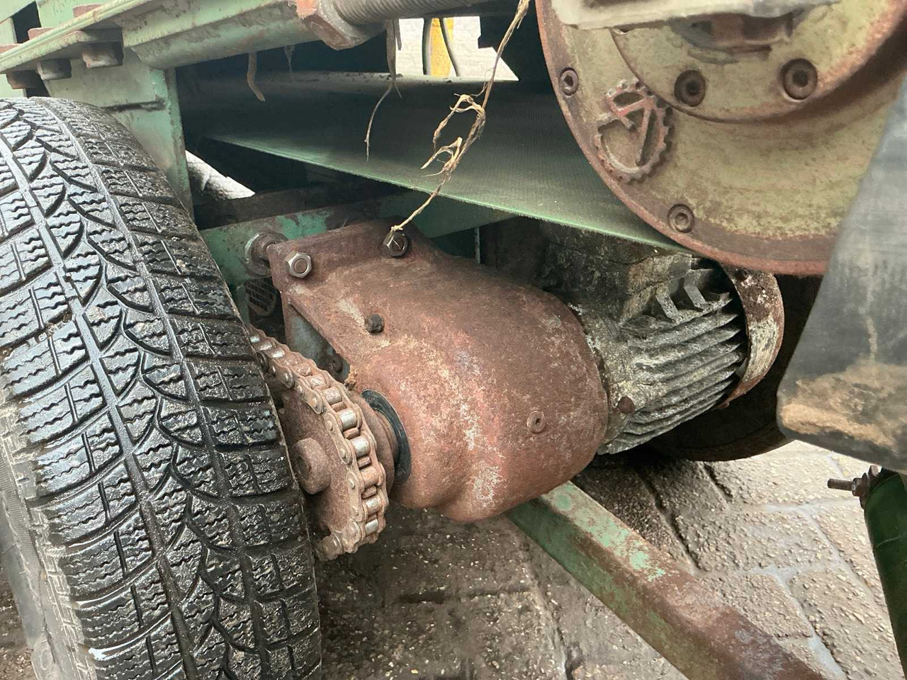 Landbouwmachine Jansen en heuning T50