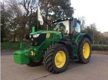 Tractor John Deere 6215R: afbeelding 1