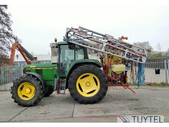 Tractor John Deere 6800 tractor trekker met landbouwspuit 25 m 800L: afbeelding 1