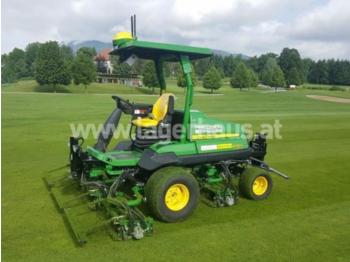 Tractor John Deere 8700 a autonomic mäher: afbeelding 1