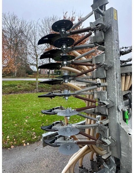 Landbouwmachine Joskin Mutli 6020/28 Multi action zodenbemester Bemester