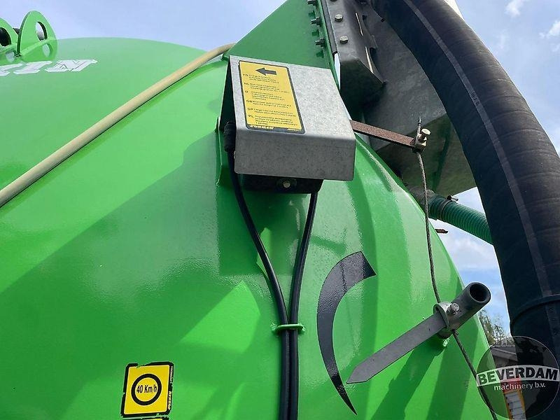 Landbouwmachine Joskin Tetraliner 23500T