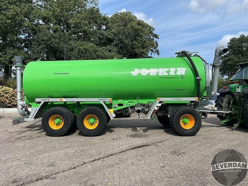 Landbouwmachine Joskin Tetraliner 23500T