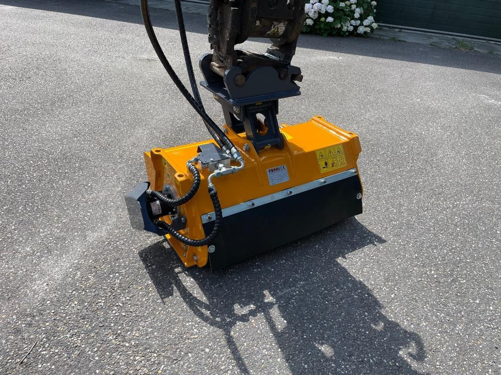 Klepelmaaier/ Mulcher Ferri klepelbak voor aan de kraan CW05 CW10 CW30