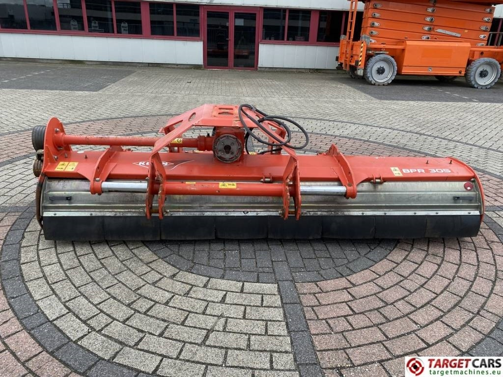 Klepelmaaier/ Mulcher Kuhn BPR305 Flail Mowing Deck 305cm