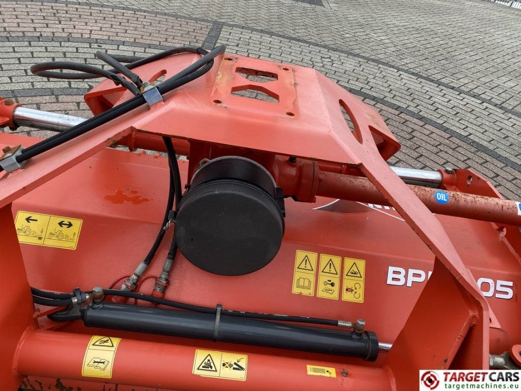 Klepelmaaier/ Mulcher Kuhn BPR305 Flail Mowing Deck 305cm