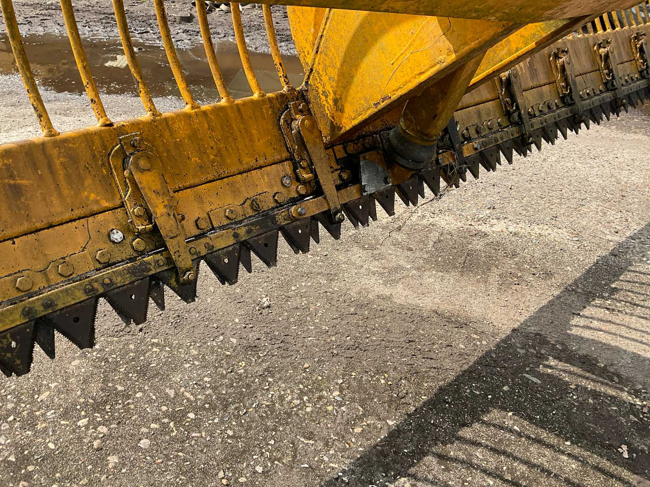 Klepelmaaier/ Mulcher Mower bucket with extension boom