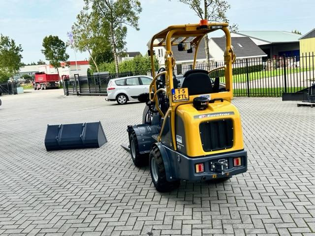 Kniklader Eurotrac W11 Minishovel NEW!
