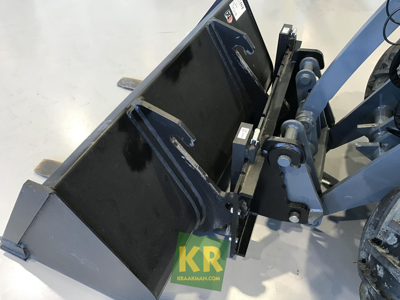 Kniklader G2200E Giant