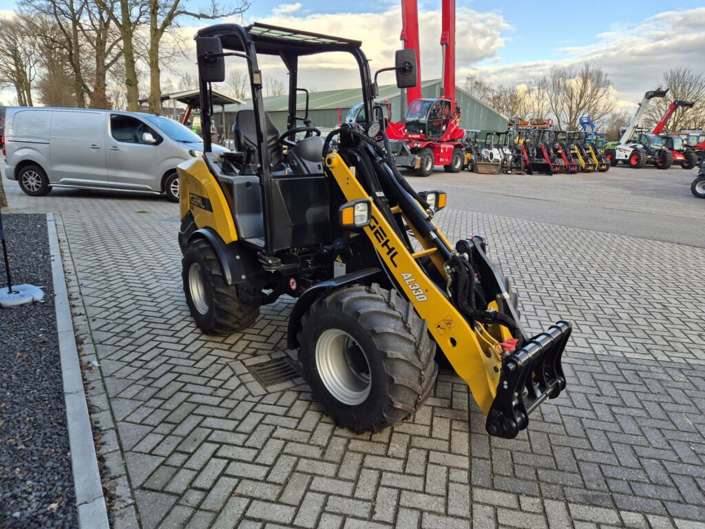 Kniklader GEHL AL 330 miniloader