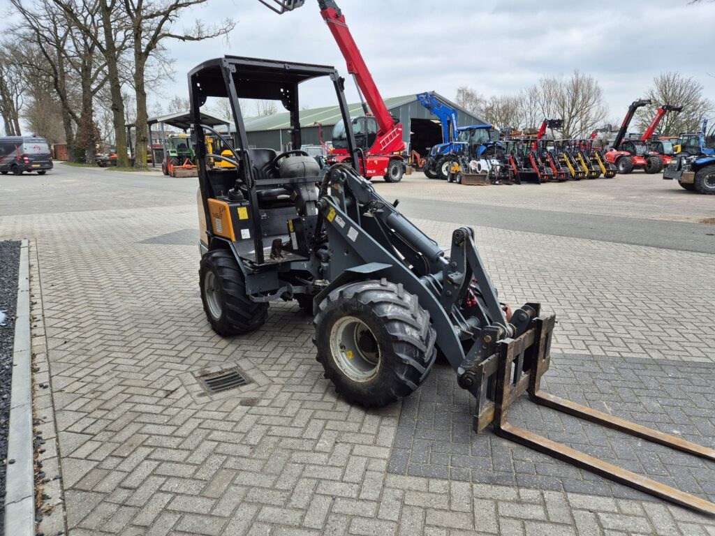 Kniklader GIANT V452X-TRR