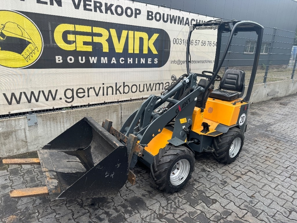 Kniklader GiANT B204SW