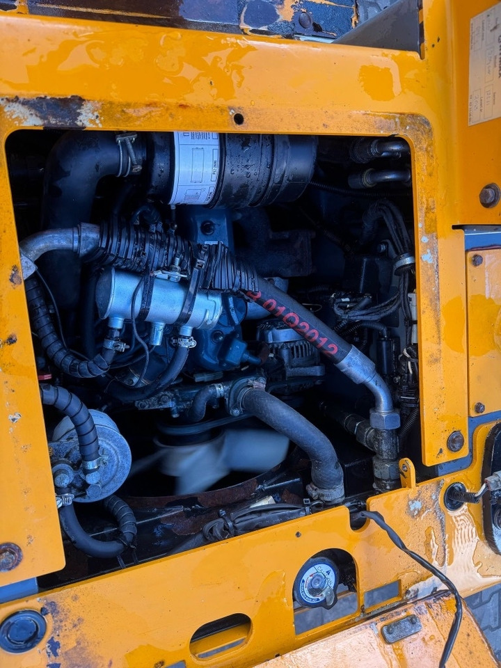Kniklader GiANT D 204 SW