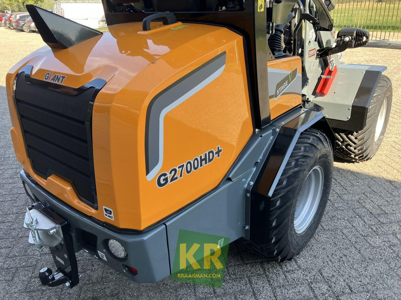 Kniklader Giant G2700 HD+