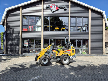 Kniklader  MUSTANG AL 306 miniloader