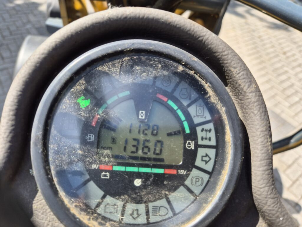 Kniklader MUSTANG AL 306 miniloader