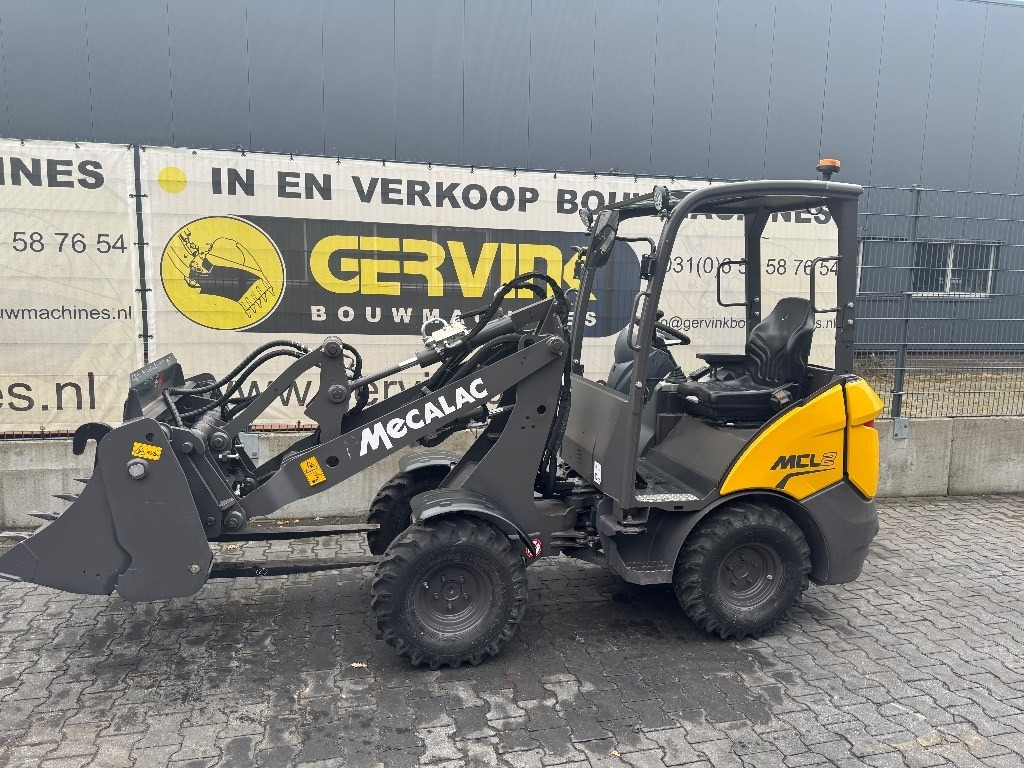 Kniklader Mecalac MCL 2