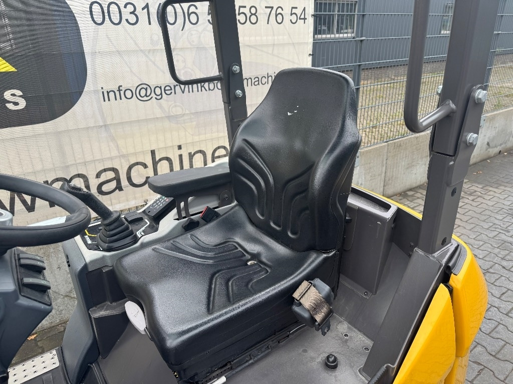 Kniklader Mecalac MCL 2