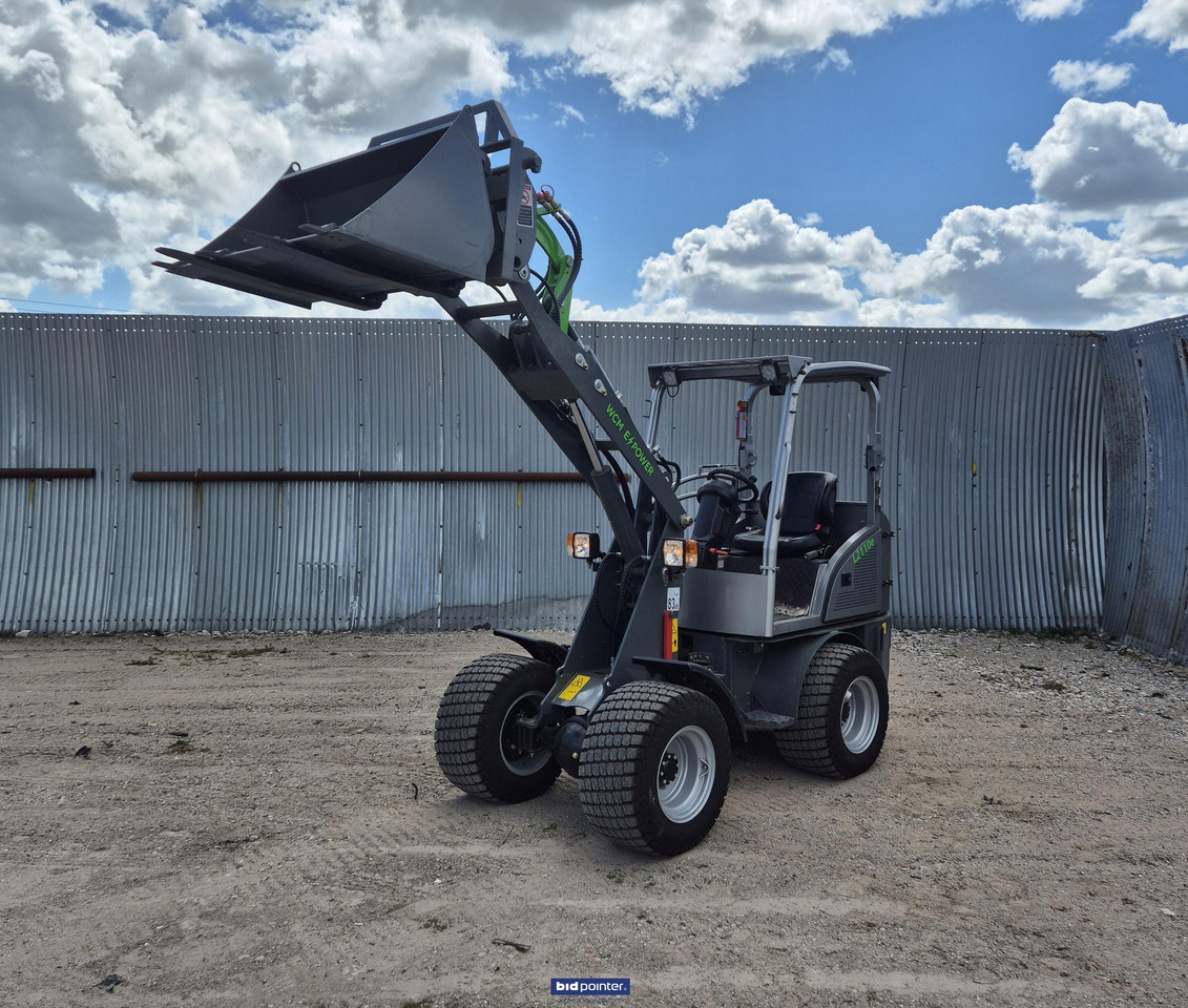 Kniklader WCM-L2110e