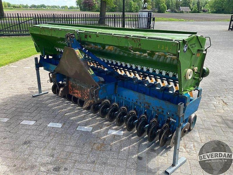 Landbouwmachine Köckerling doorzaaimachine
