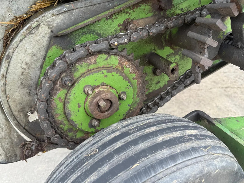 Landbouwmachine Krone Ladewagen Titan GL 6/40 balk invoer Snijwagen Stalvoeren
