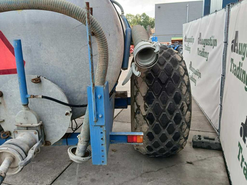 Kunstmeststrooier Veenhuis 8000ltr