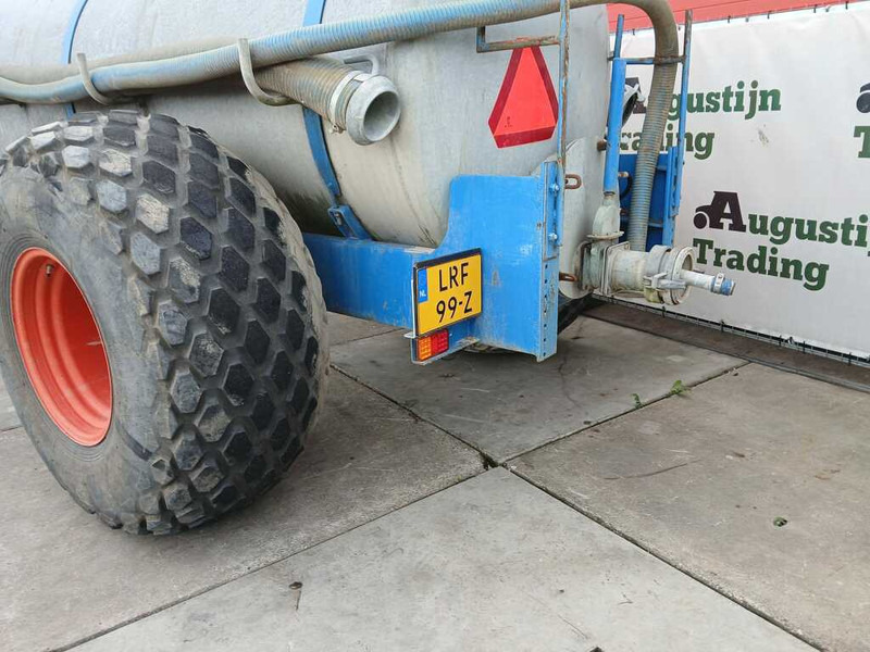 Kunstmeststrooier Veenhuis 8000ltr